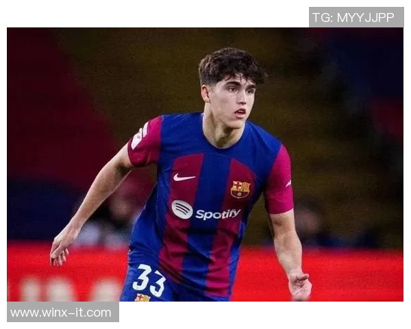 身高178的足球球星崛起之路从无名小卒到绿茵场上的传奇核心 身高178的足球球星崛起之路从无名小卒到绿茵场上的传奇核心